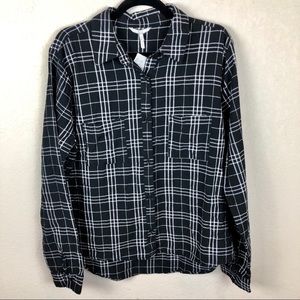 NWT Black And White Plaid Button Down Shirt